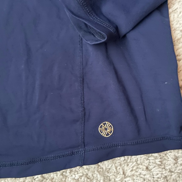 Lilly Pulitzer Luxletic Navy and Pink Pullover - Picture 4 of 8